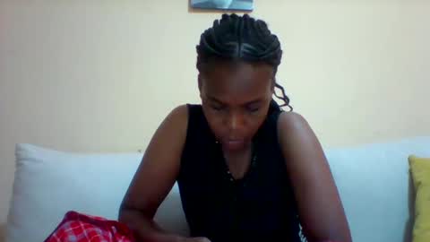 DOVY ACHIENG online show from 01-26-25, 08:46