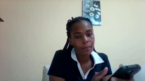 DOVY ACHIENG online show from 02-05-25, 11:02