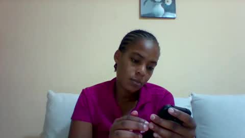 DOVY ACHIENG online show from 02-11-25, 09:14