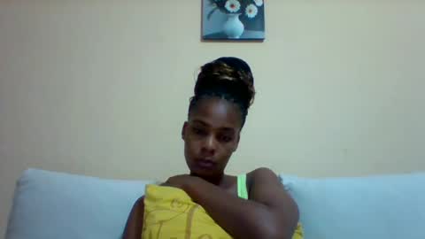 DOVY ACHIENG online show from 02-21-25, 10:37