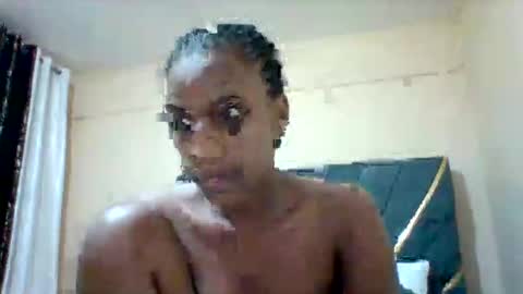 DOVY ACHIENG online show from 01-08-26, 07:05