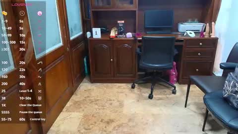 R A C H E L online show from 12-17-25, 12:11