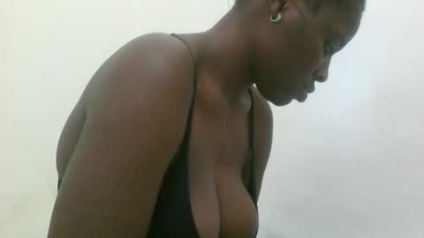 sexyrhany20 online show from 04-03-26, 08:34