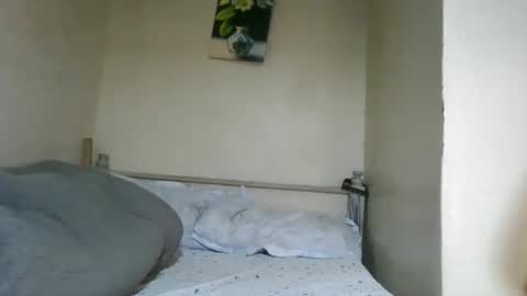 Snapshot of sexysanta50 chatting on 10-13-25, 06:35 sexysanta50 online show from 10-13-25, 06:35