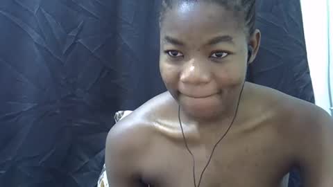 Snapshot of sexyshaz22 chatting on 02-27-26, 09:48 sexyshaz22 online show from 02-27-26, 09:48