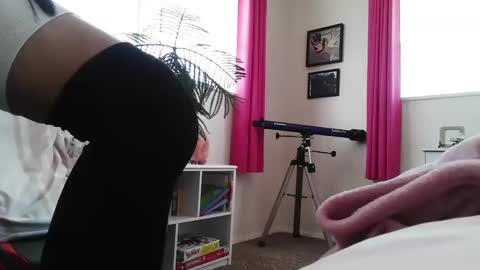 Snapshot of sexysmiley109 chatting on 01-28-25, 07:42 sexysmiley109 online show from 01-28-25, 07:42