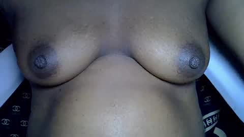 Snapshot of sexystella10 chatting on 06-02-26, 07:43 Stella online show from 06-02-26, 07:43