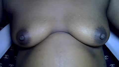 Snapshot of sexystella10 chatting on 07-04-26, 11:16 Stella online show from 07-04-26, 11:16