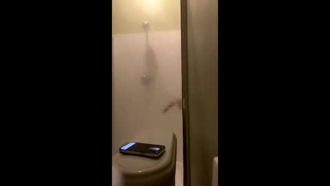 Smooth bi guy online show from 02-17-26, 06:10