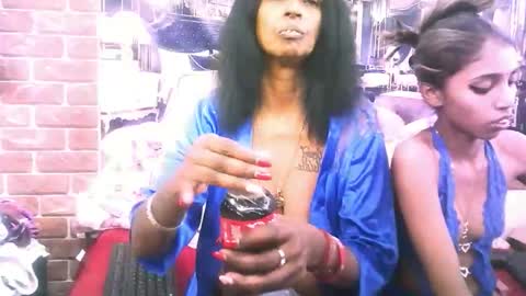 Snapshot of sexyva4u2luv chatting on 12-20-25, 10:22 sexyva4u2luv online show from 12-20-25, 10:22