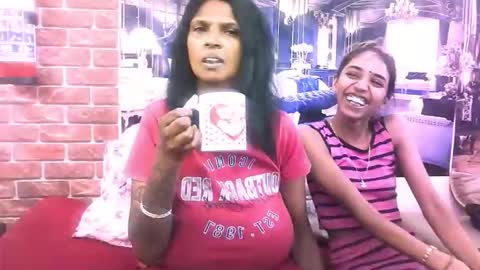 Snapshot of sexyva4u2luv chatting on 01-06-26, 05:11 sexyva4u2luv online show from 01-06-26, 05:11