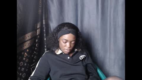 Blue online show from 12-02-24, 09:35