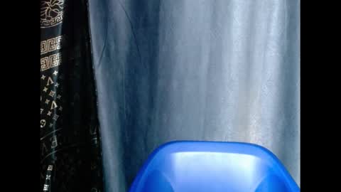 Blue online show from 12-13-24, 10:08