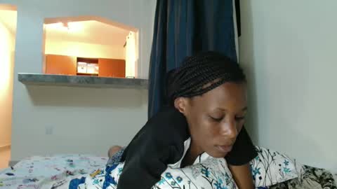 Snapshot of sexyy_janey chatting on 01-04-25, 07:13 Janey online show from 01-04-25, 07:13