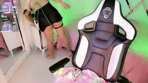 KATY  online show from 03-17-26, 01:14