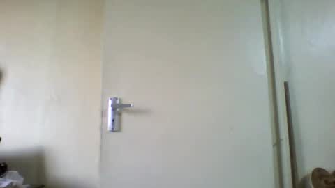 Snapshot of sexyy_tiny chatting on 04-04-26, 03:09 Mel online show from 04-04-26, 03:09