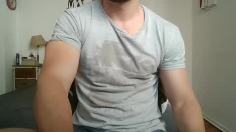 Snapshot of sexyyphilip chatting on 11-02-25, 05:59 sexyyphilip online show from 11-02-25, 05:59