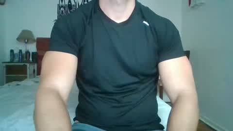 Snapshot of sexyyphilip chatting on 02-03-26, 09:31 sexyyphilip online show from 02-03-26, 09:31