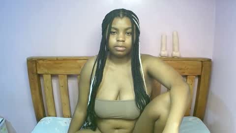 Snapshot of sexyyred_ chatting on 05-29-26, 01:36 sexyyred_ online show from 05-29-26, 01:36
