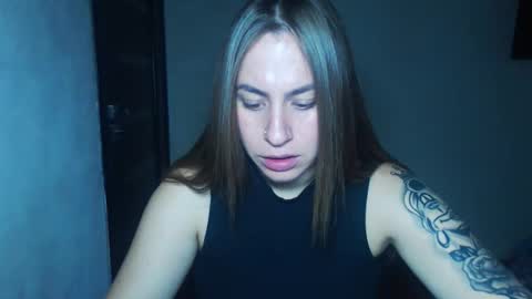 Snapshot of sexyyuliia777 chatting on 09-22-25, 06:04 Yuliia online show from 09-22-25, 06:04