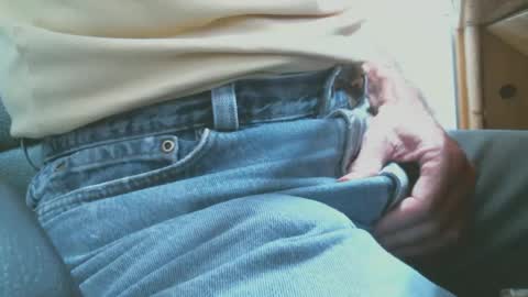 Bruce online show from 09-10-25, 07:25