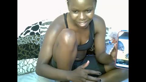 Snapshot of shaa_loon chatting on 10-10-25, 05:01 shaa_loon online show from 10-10-25, 05:01