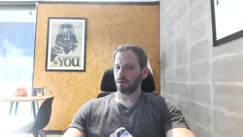 Snapshot of shad0w_hunter chatting on 02-21-25, 06:15 shad0w_hunter online show from 02-21-25, 06:15