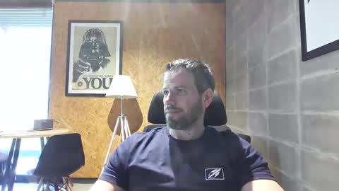 Snapshot of shad0w_hunter chatting on 03-06-25, 01:14 shad0w_hunter online show from 03-06-25, 01:14