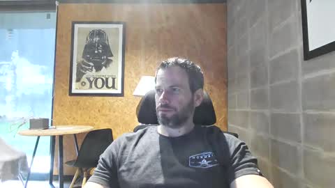 Snapshot of shad0w_hunter chatting on 03-10-25, 11:53 shad0w_hunter online show from 03-10-25, 11:53