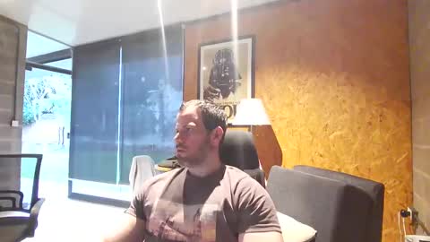 Snapshot of shad0w_hunter chatting on 09-24-25, 09:18 shad0w_hunter online show from 09-24-25, 09:18