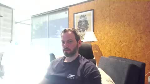 Snapshot of shad0w_hunter chatting on 01-06-26, 06:44 shad0w_hunter online show from 01-06-26, 06:44