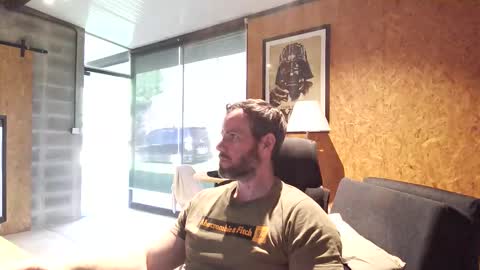 shad0w_hunter online show from 04-10-26, 12:10