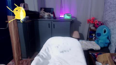 Snapshot of shaden_1 chatting on 01-24-25, 02:39 Liz online show from 01-24-25, 02:39