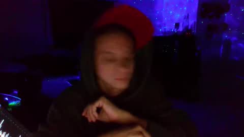 Snapshot of shades455 chatting on 03-30-26, 01:28 shades455 online show from 03-30-26, 01:28