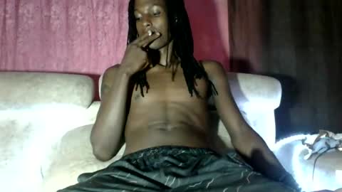 Snapshot of shades_x254 chatting on 07-14-26, 03:55 shades_x254 online show from 07-14-26, 03:55