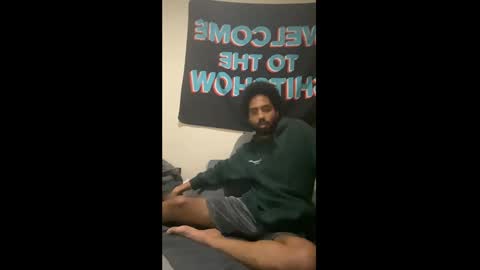 Shadow online show from 10-12-25, 11:15