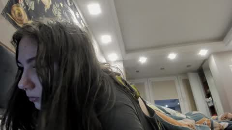 shadow_raffi online show from 12-28-24, 01:38