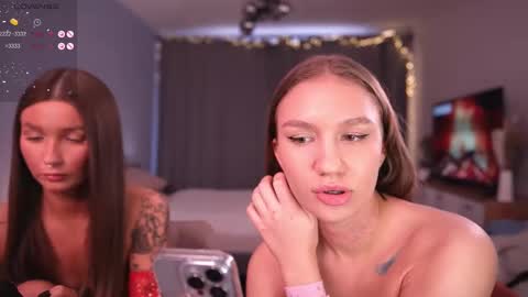 Snapshot of shadowladyyy chatting on 02-14-25, 09:24 Sindy and Nancy Next stream 1 December online show from 02-14-25, 09:24