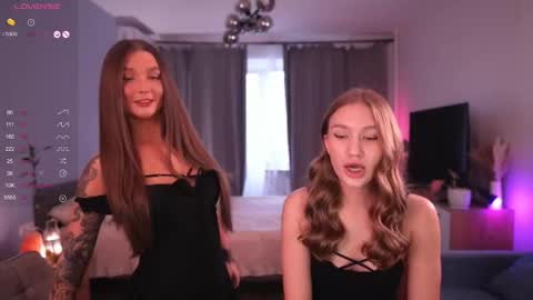 Snapshot of shadowladyyy chatting on 09-20-25, 09:32 Sindy and Nancy Next stream 1 December online show from 09-20-25, 09:32