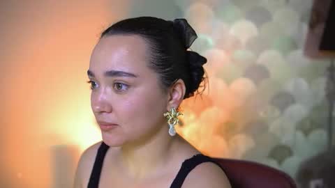 Lily  online show from 12-19-25, 02:24