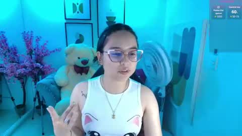 Snapshot of shady_bug chatting on 06-16-26, 07:38 Shady online show from 06-16-26, 07:38