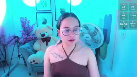 Snapshot of shady_bug chatting on 07-12-26, 12:29 Shady online show from 07-12-26, 12:29