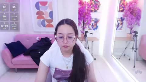 Snapshot of shady_bug chatting on 07-19-26, 12:42 Shady online show from 07-19-26, 12:42