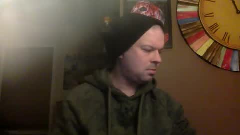 Snapshot of shadyyyyyy7 chatting on 02-01-25, 05:07 Shady online show from 02-01-25, 05:07