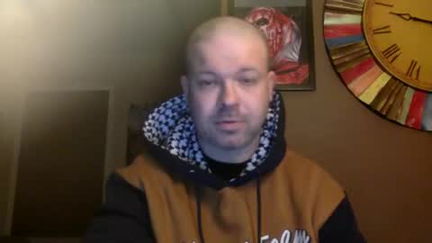 Snapshot of shadyyyyyy7 chatting on 02-08-25, 03:19 Shady online show from 02-08-25, 03:19