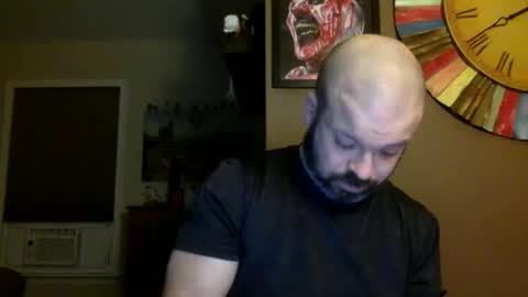 Snapshot of shadyyyyyy7 chatting on 10-14-25, 01:50 Shady online show from 10-14-25, 01:50