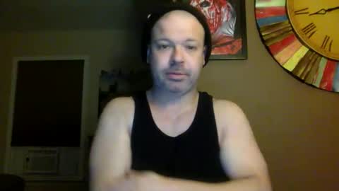 Snapshot of shadyyyyyy7 chatting on 10-26-25, 02:17 Shady online show from 10-26-25, 02:17