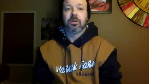 Snapshot of shadyyyyyy7 chatting on 11-18-25, 03:01 Shady online show from 11-18-25, 03:01