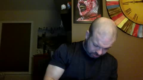 Snapshot of shadyyyyyy7 chatting on 04-28-26, 02:27 Shady online show from 04-28-26, 02:27