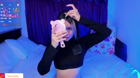 Shaira Clark online show from 05-20-26, 03:02